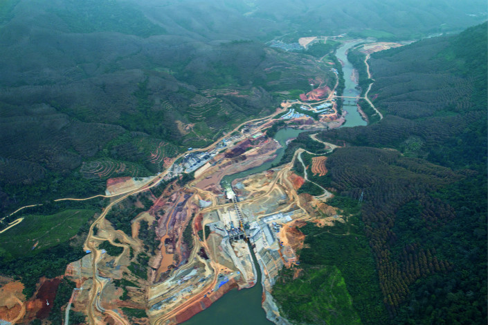 Đập[-]thủy[-]điện[-]Mekong[-]tàn[-]phá[-]rừng[-]nhiệt[-]đới[-]cuối[-]cùng[-]ở[-]Trung[-]Quốc